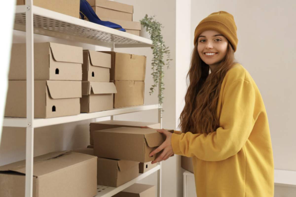 In cucina, le scatole da scarpe possono essere impiegate per conservare